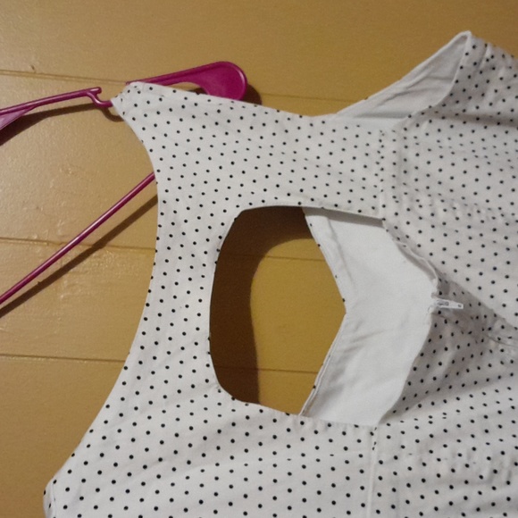 Torrid top - Picture 3 of 4